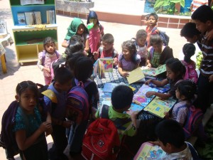 niños biblioteca